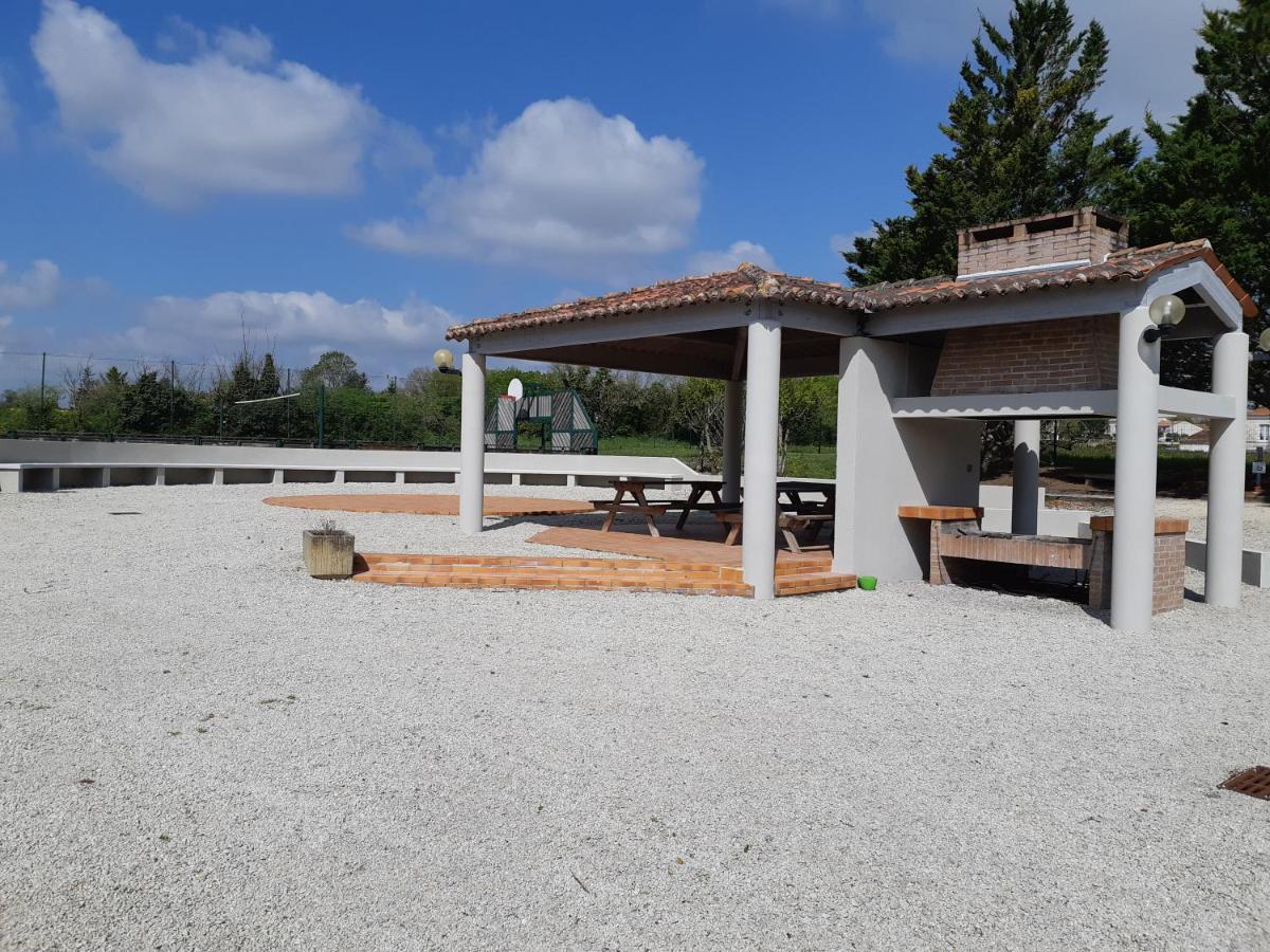 Villa Le Hameau De Saintonge Tonnay-Boutonne Esterno foto