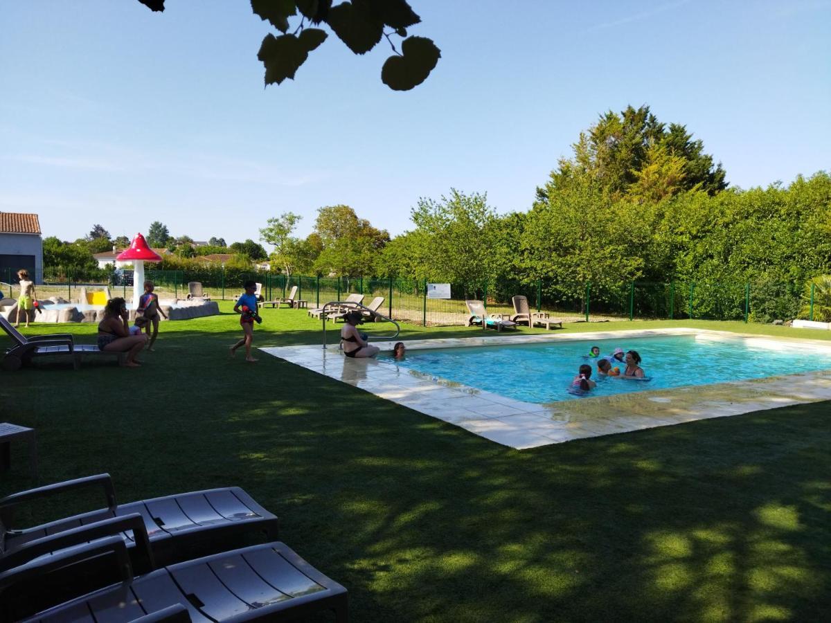 Villa Le Hameau De Saintonge Tonnay-Boutonne Esterno foto